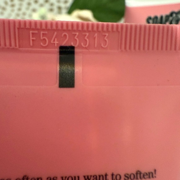 Soap & Glory Duo: Hand Food & Firminator FULL SIZE - Picture 4 of 5